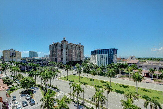 Building Photo - 651 Okeechobee Blvd