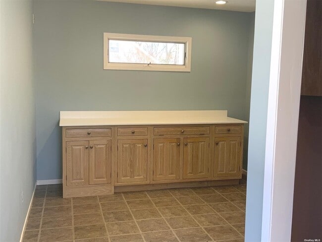 Building Photo - 197 Morris Ave