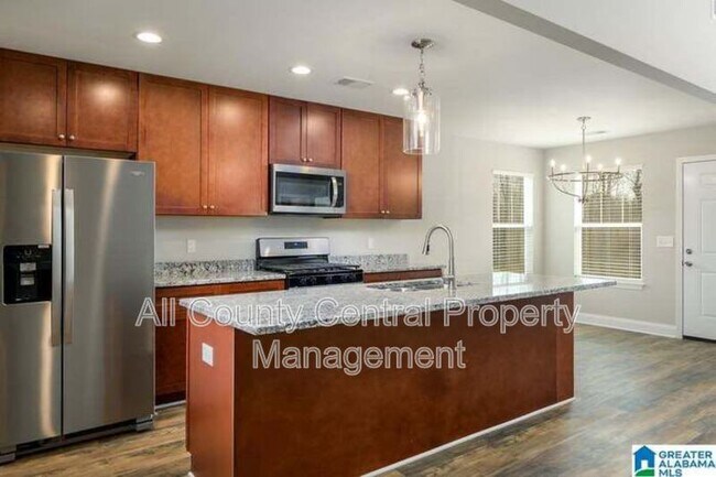 Building Photo - 3870 Barton Ln