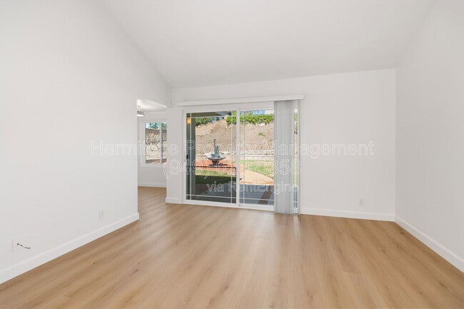 Building Photo - 26411 Stratford