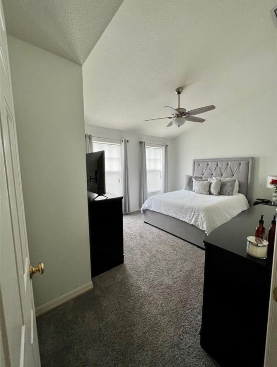 Building Photo - 10946 Black Swan Ct