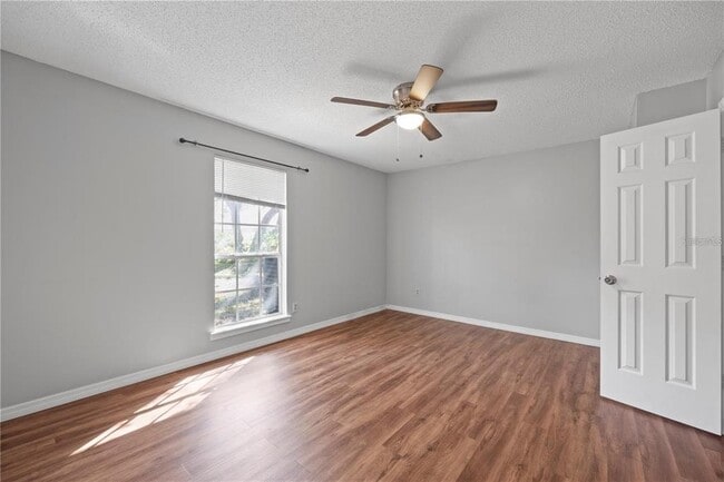 Building Photo - 1071 Corkwood Dr