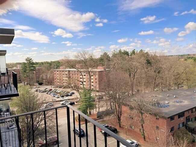 Building Photo - 1321 Worcester Rd