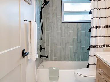 Building Photo - Cozy Updated Home Near Beaches, Shops & BayCare Ballpark