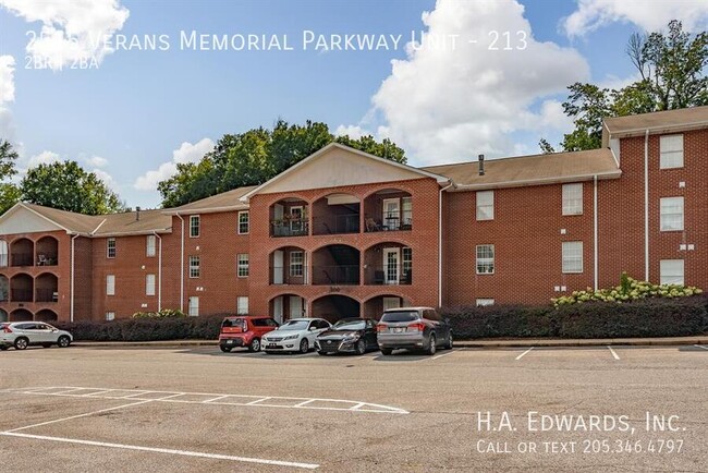 Primary Photo - 2515 Veterans Memorial Pkwy