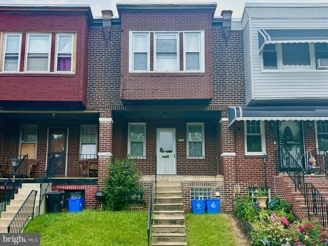Building Photo - 3208 W Willard St