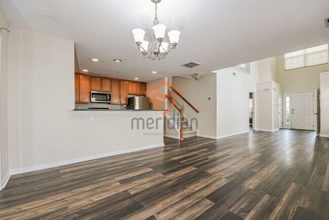 Building Photo - 3 bed / 2.5 bath - Move-in today!