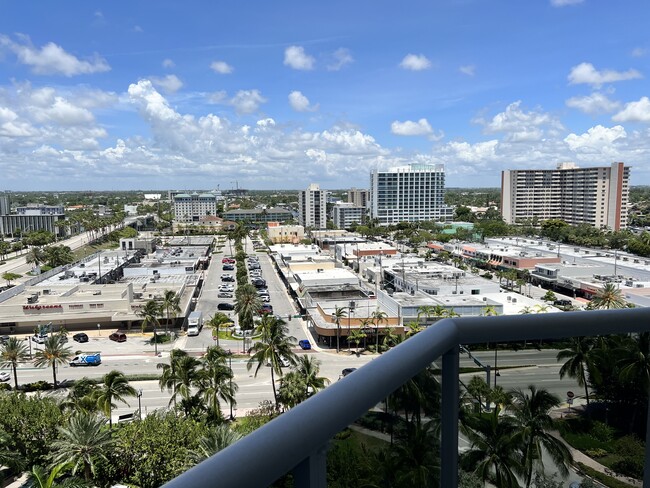 Building Photo - 3100 N Ocean Blvd
