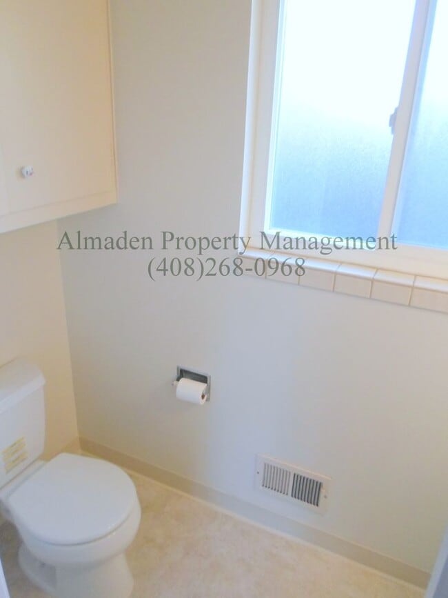 Building Photo - Spacious Home in Almaden Valley w/ Central...