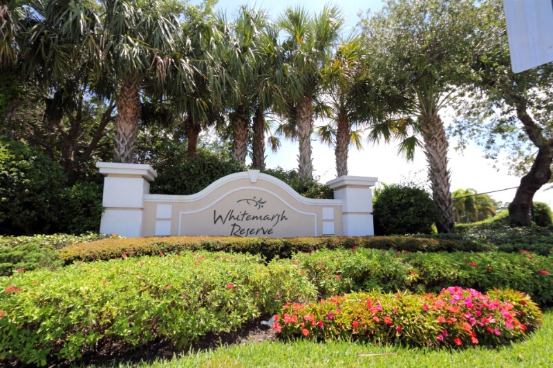 Building Photo - 407 SW Walking Path