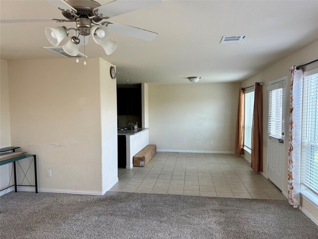 Building Photo - 4703 S Richwood Dr