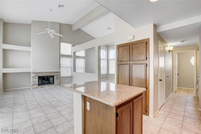 Building Photo - 9037 Trumpet Ct
