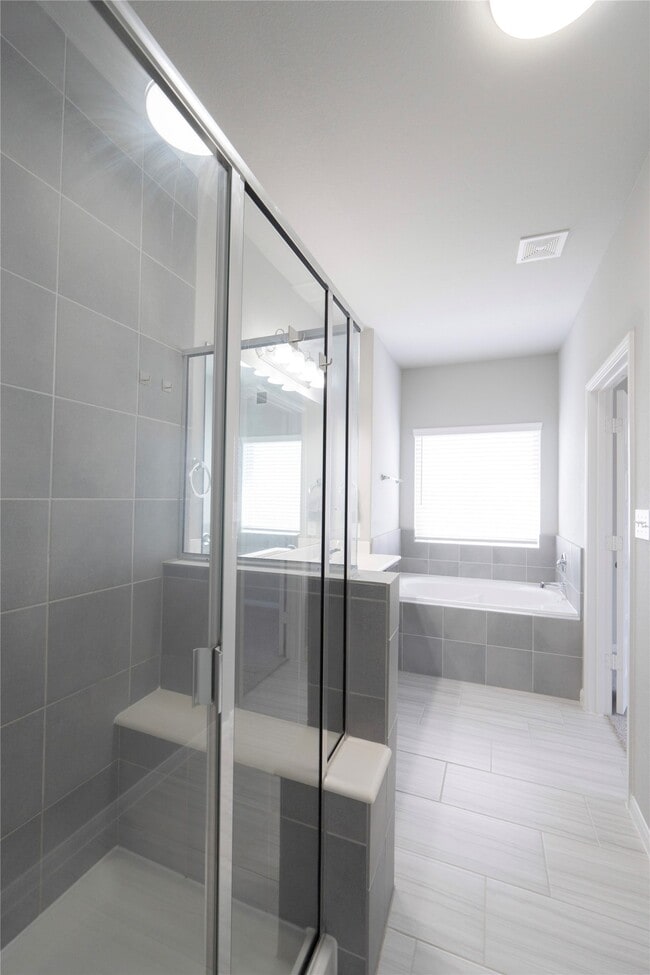 Building Photo - 24238 Golden Fallow Dr