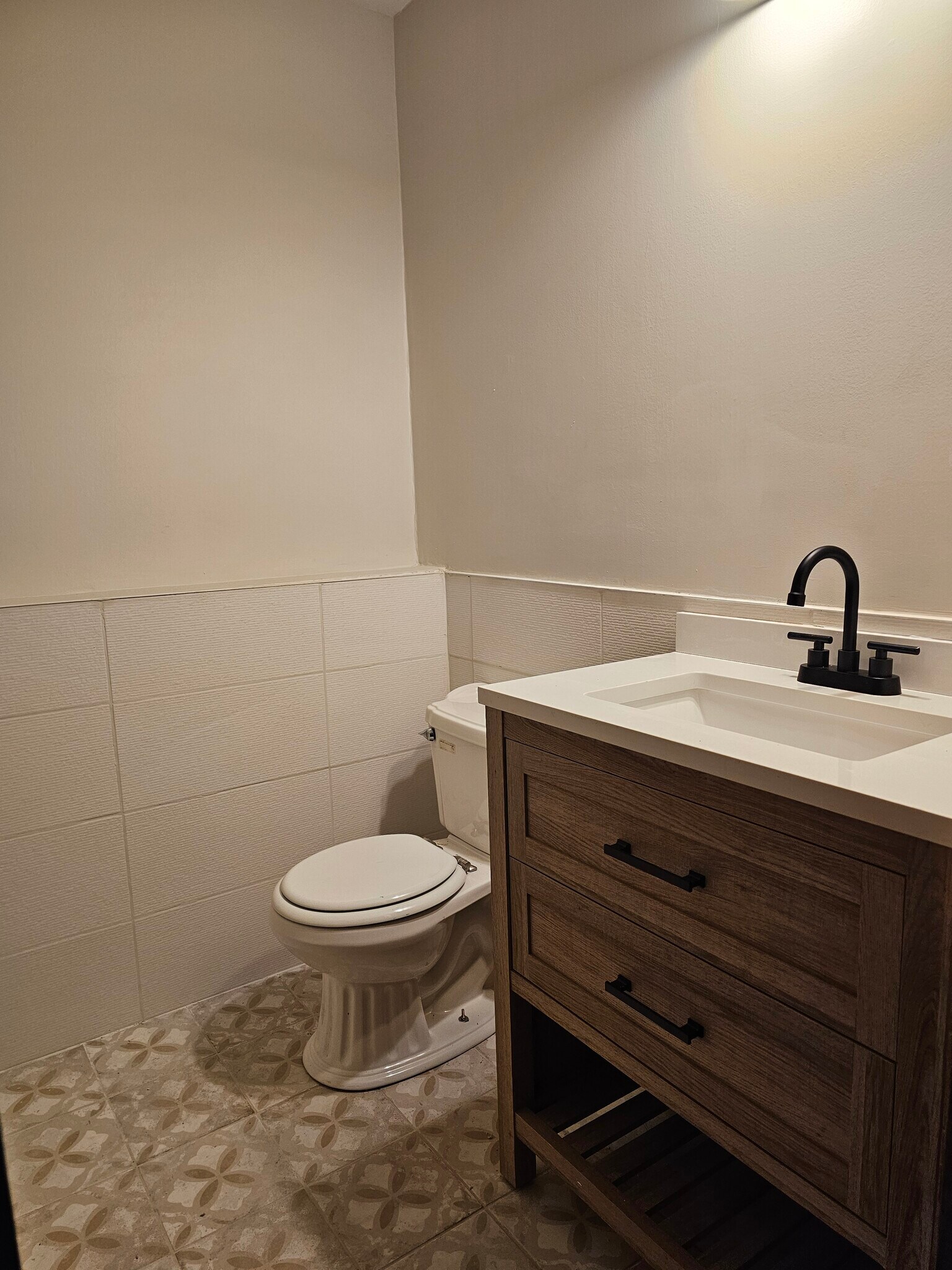 Building Photo - 10283 Karston Ave NE