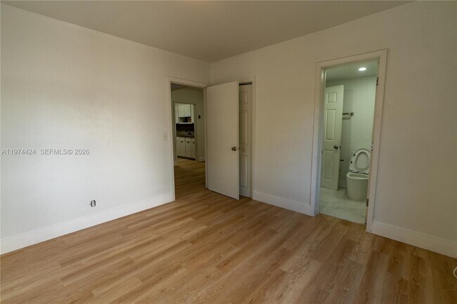 Building Photo - 3665 SW 16th St