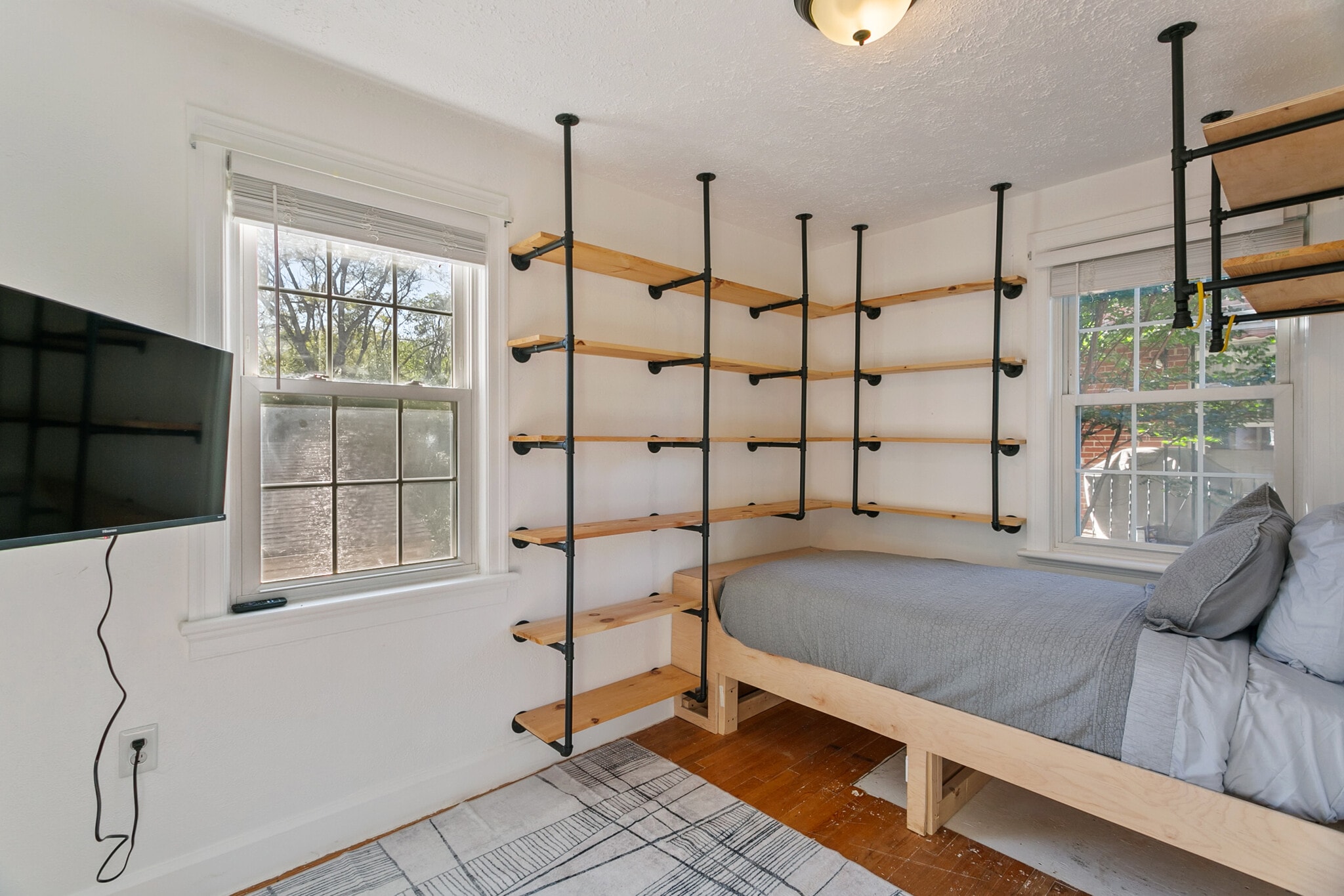 Bedroom 2 - twin - 1339 Saint Cloud Ave