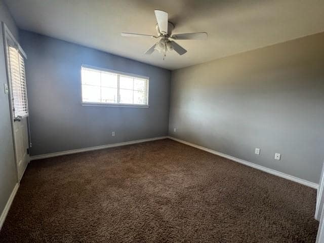 Building Photo - 3949 Carrera Ln