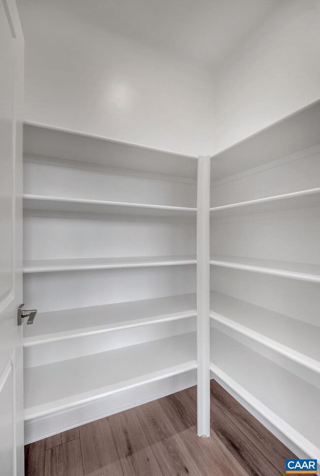 Building Photo - 2022 Calico Ct