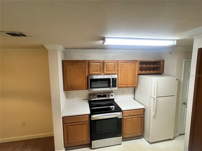 Building Photo - 18469 Bridle Club Dr