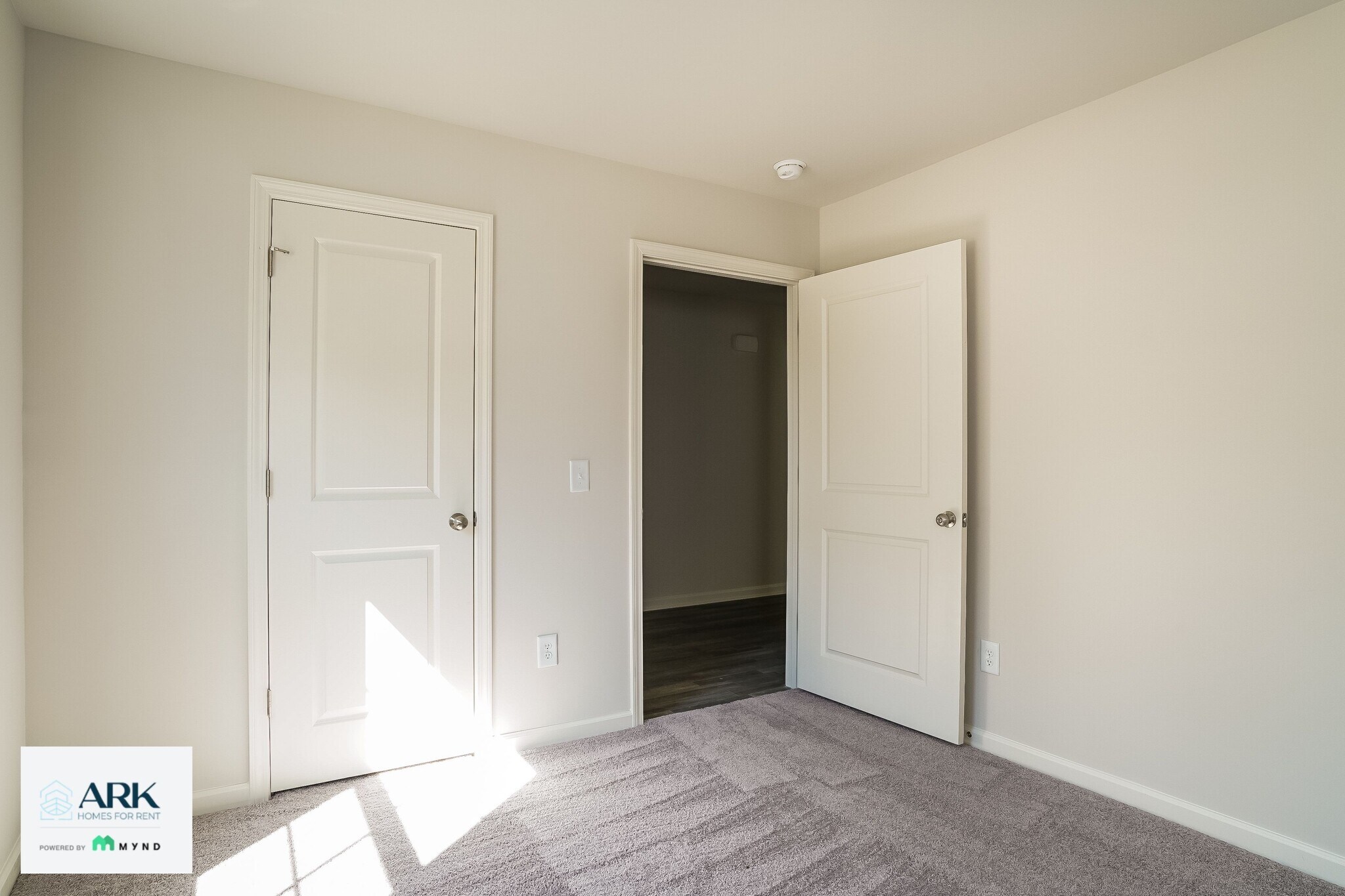 Building Photo - 2601 Provence Dr SE