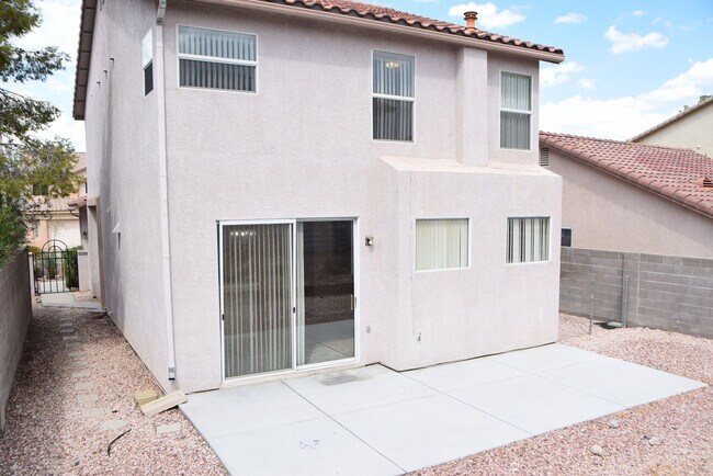 Building Photo - 7729 Paseo Vista Dr
