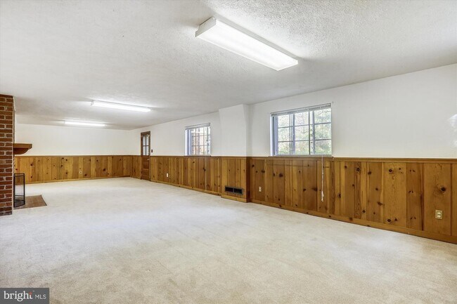 Building Photo - 3303 Winnett Rd