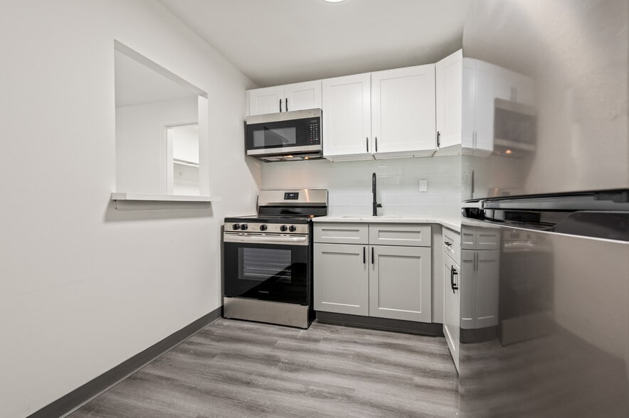 18 Signor Street #12 - 18 Signor St