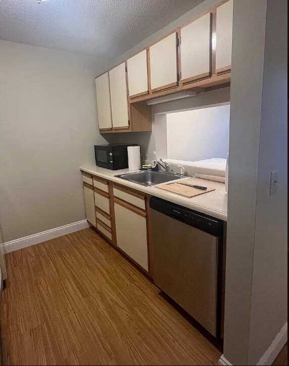 Building Photo - 232 Eastern Ave