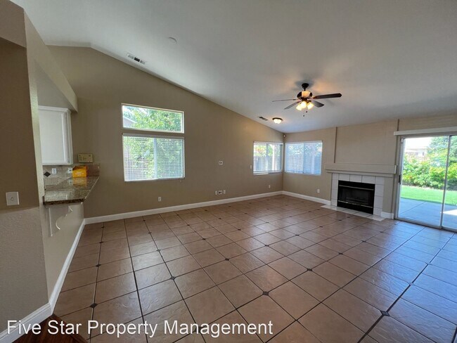 Building Photo - 3 br, 2 bath House - 3115 Cedar Springs Ct