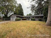 Building Photo - 1130 SE 225th Ave