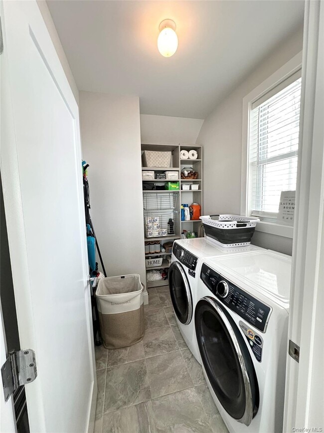 Building Photo - 311 Marina Pointe Dr