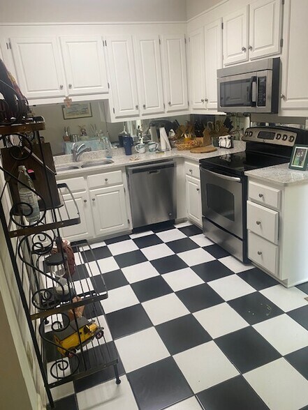 Building Photo - 107 Lokchapee Lndg