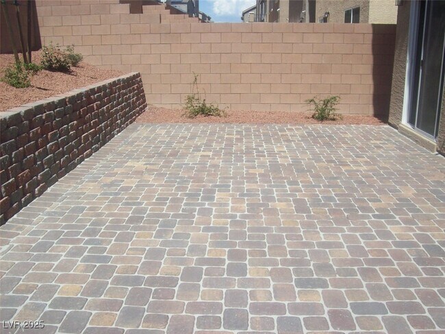 Building Photo - 9857 Mercer Ests Ct