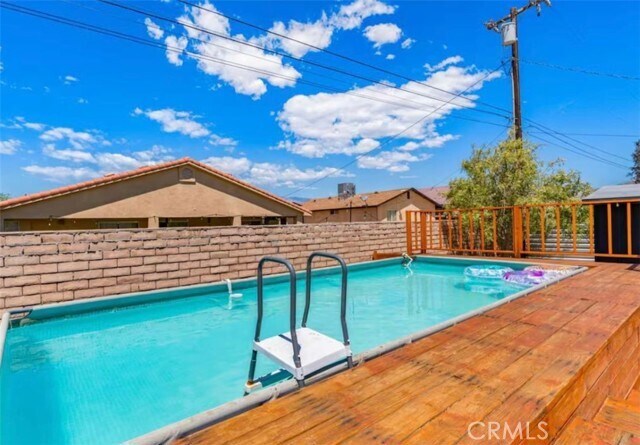 Building Photo - 15123 Avenida Ramada