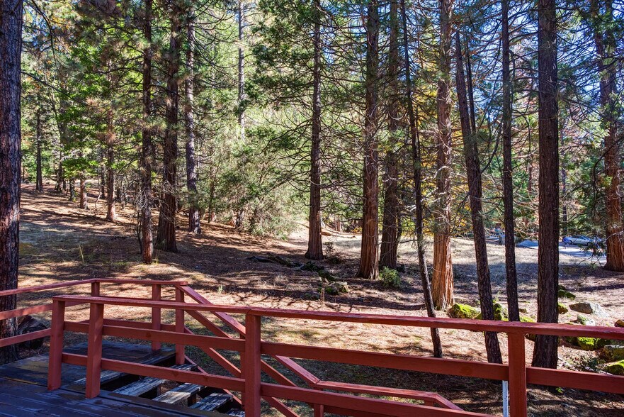Building Photo - 8097 Chilnualna Falls Rd
