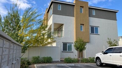 Building Photo - 3804 Enchanted Sky St