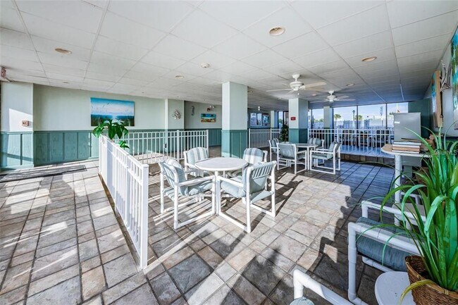 Building Photo - 18650 Gulf Blvd