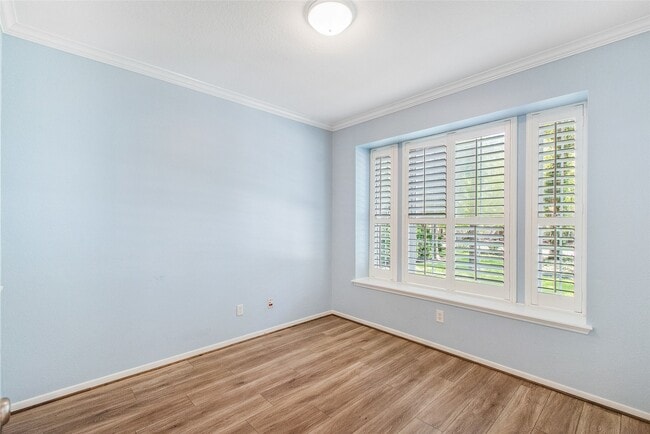 Building Photo - 77 Sugar Grove Ct