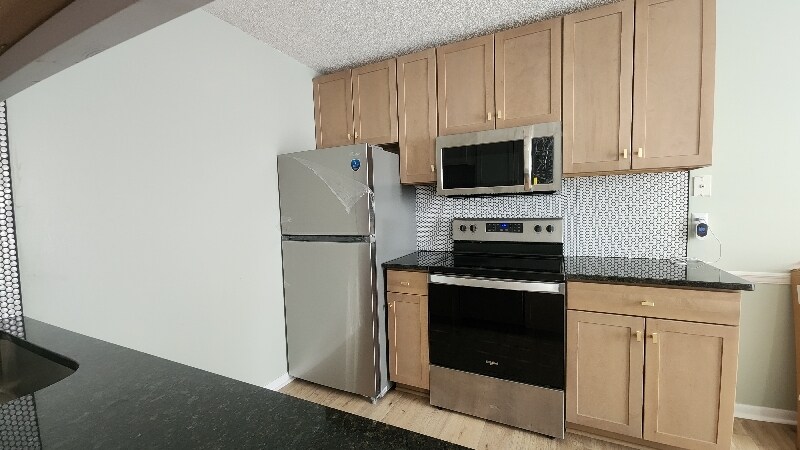 Building Photo - 3309 Bridges St