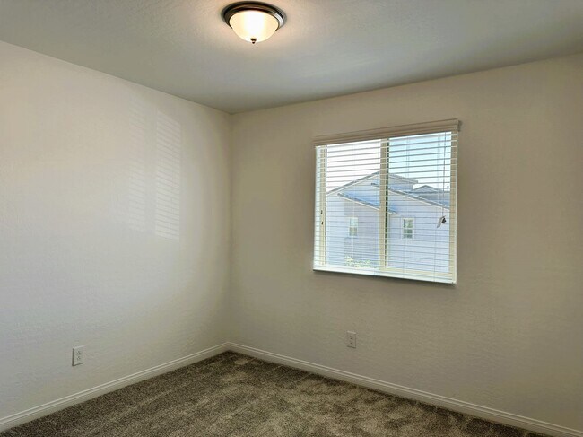 Building Photo - 11532 Alpine Cove Ave
