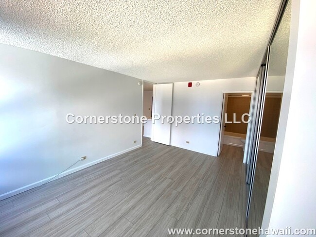 Building Photo - 775 Kinalau Pl