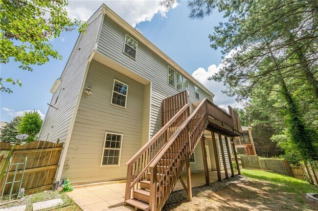 Building Photo - 4720 Shiloh Springs Rd