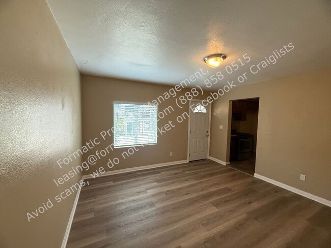 Building Photo - 11771 Hazeldell Dr