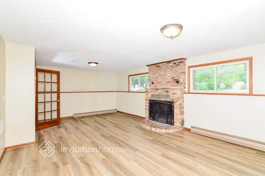 Building Photo - 413 Rush Ave NW