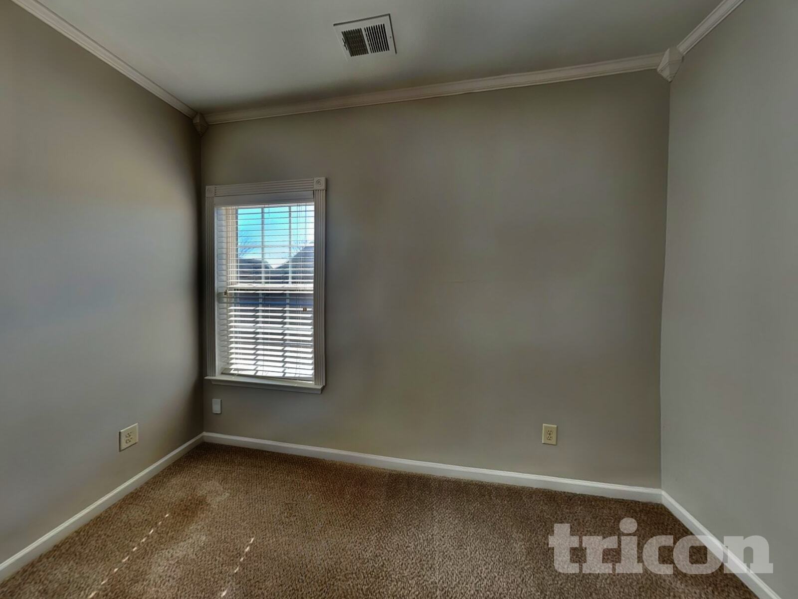 Building Photo - 21 Howard Ave