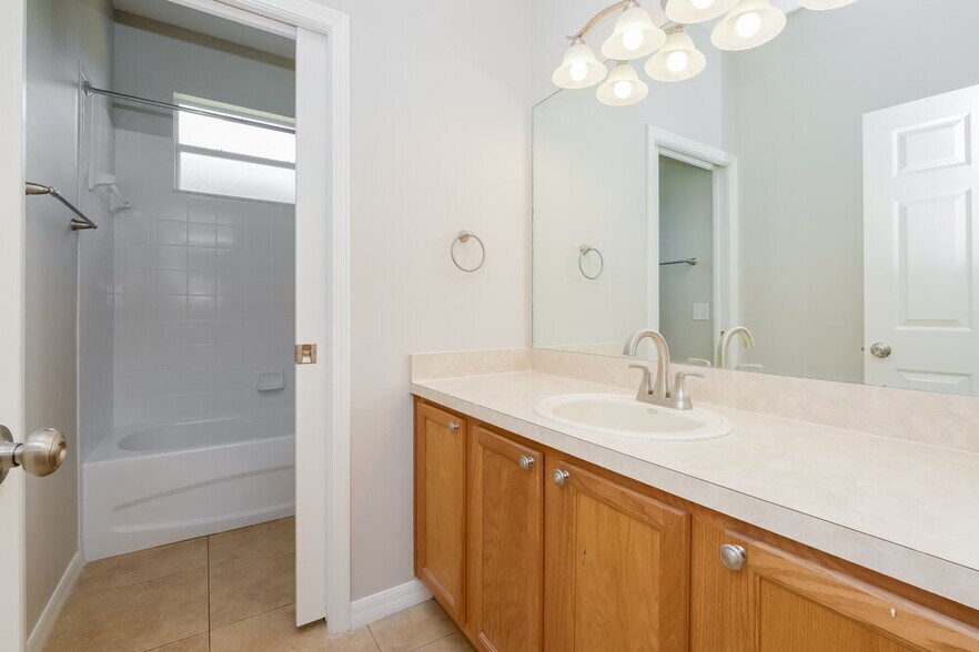 Building Photo - 13499 Teaberry Ln