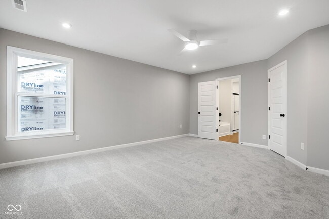 Building Photo - 335 Atlas Dr