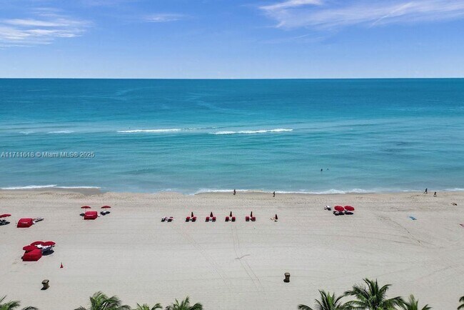 Building Photo - 17749 Collins Ave