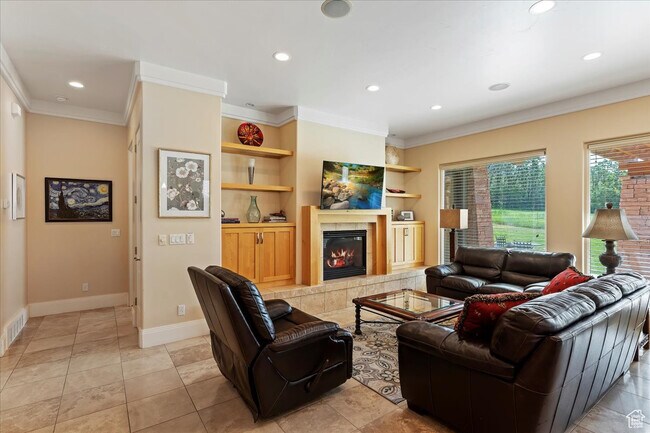Building Photo - 4859 Eagle Ridge Dr
