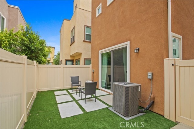 Building Photo - 660 Daniel Freeman Cir